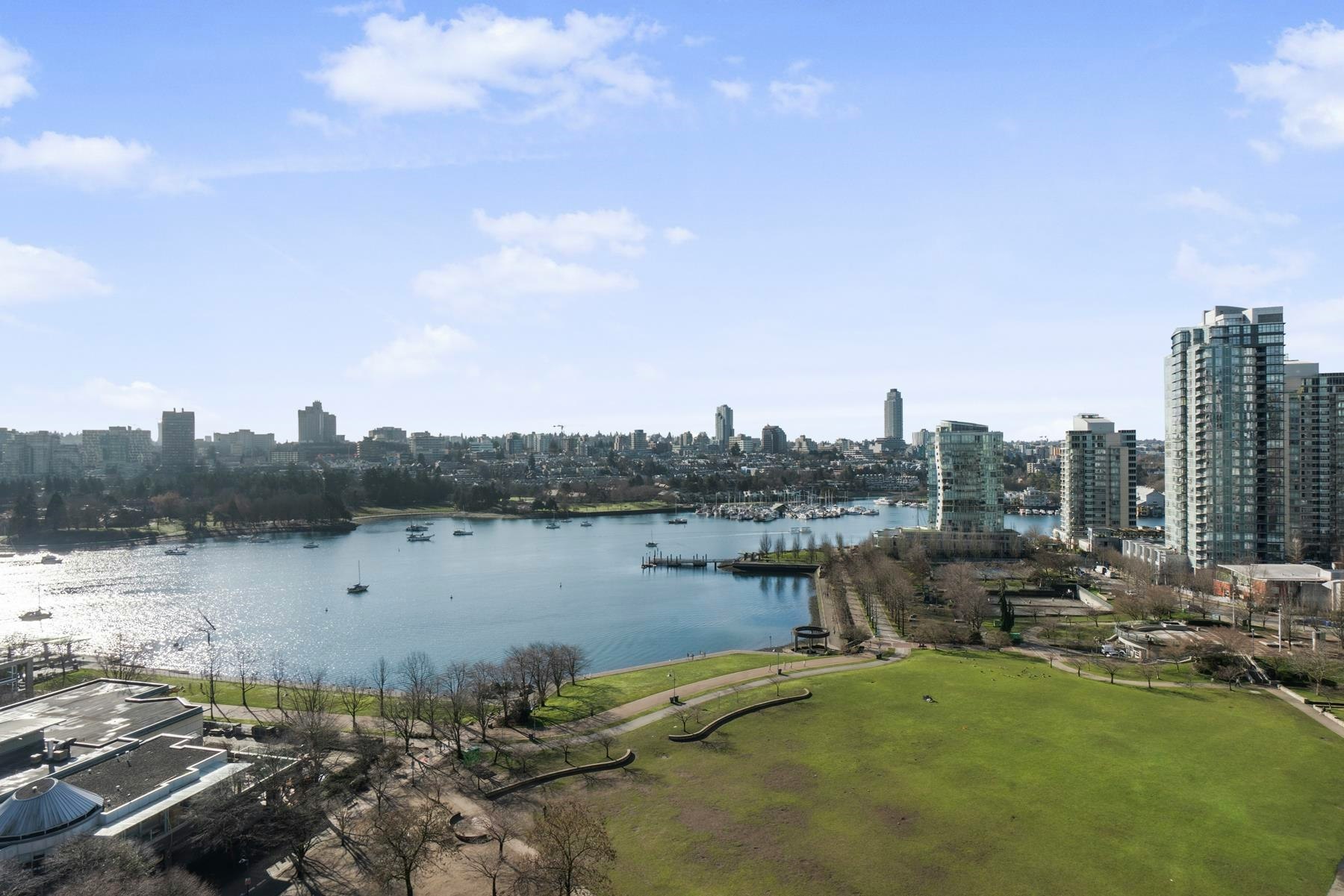 18A-199 Drake Street, Vancouver, BC, V6Z 2T9