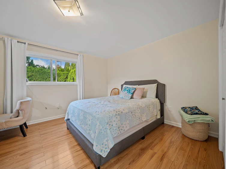 667 Cypress Street, Coquitlam, BC, V3J 6L3 - 26