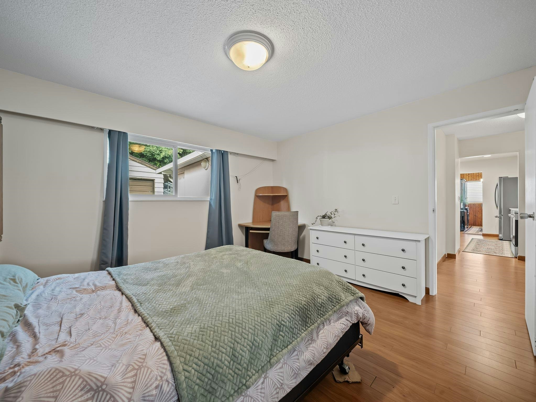 667 Cypress Street, Coquitlam, BC, V3J 6L3 - 27