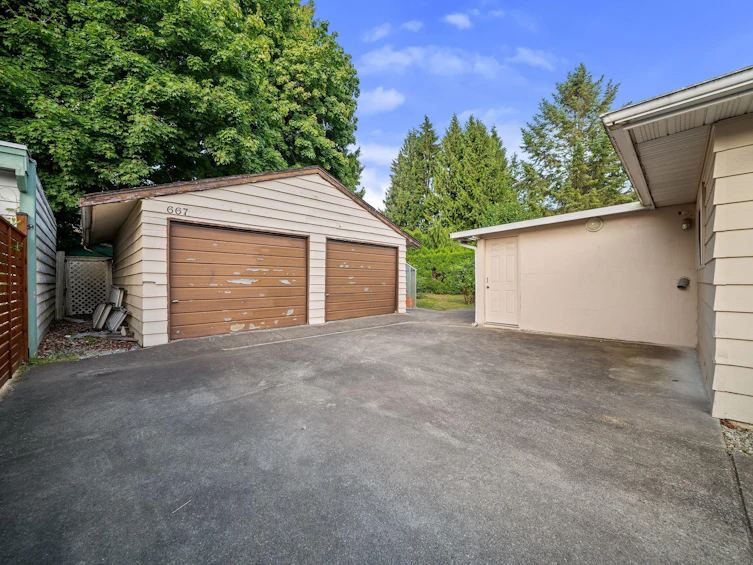 667 Cypress Street, Coquitlam, BC, V3J 6L3 - 32