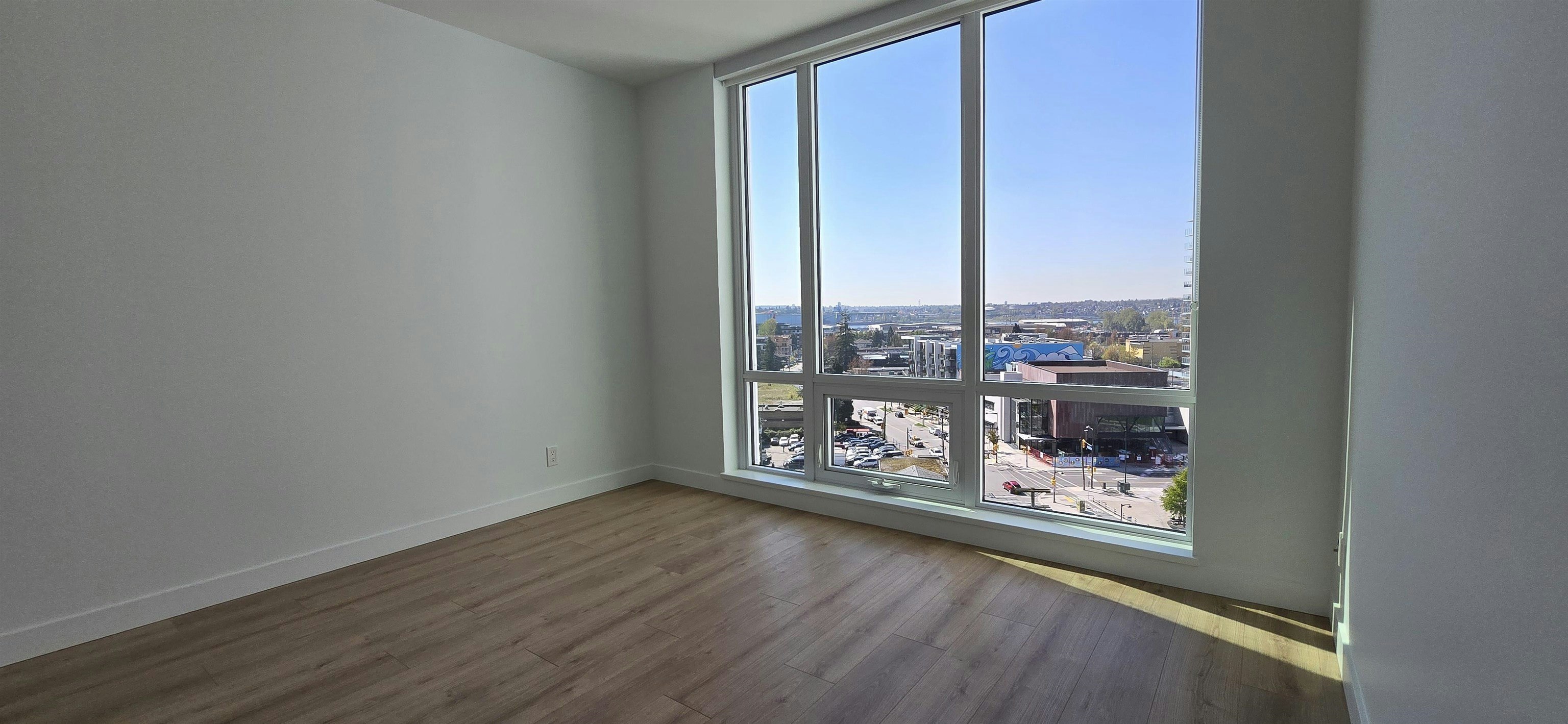907-1500 Fern Street, North Vancouver, BC, V7J 0E6 - 7
