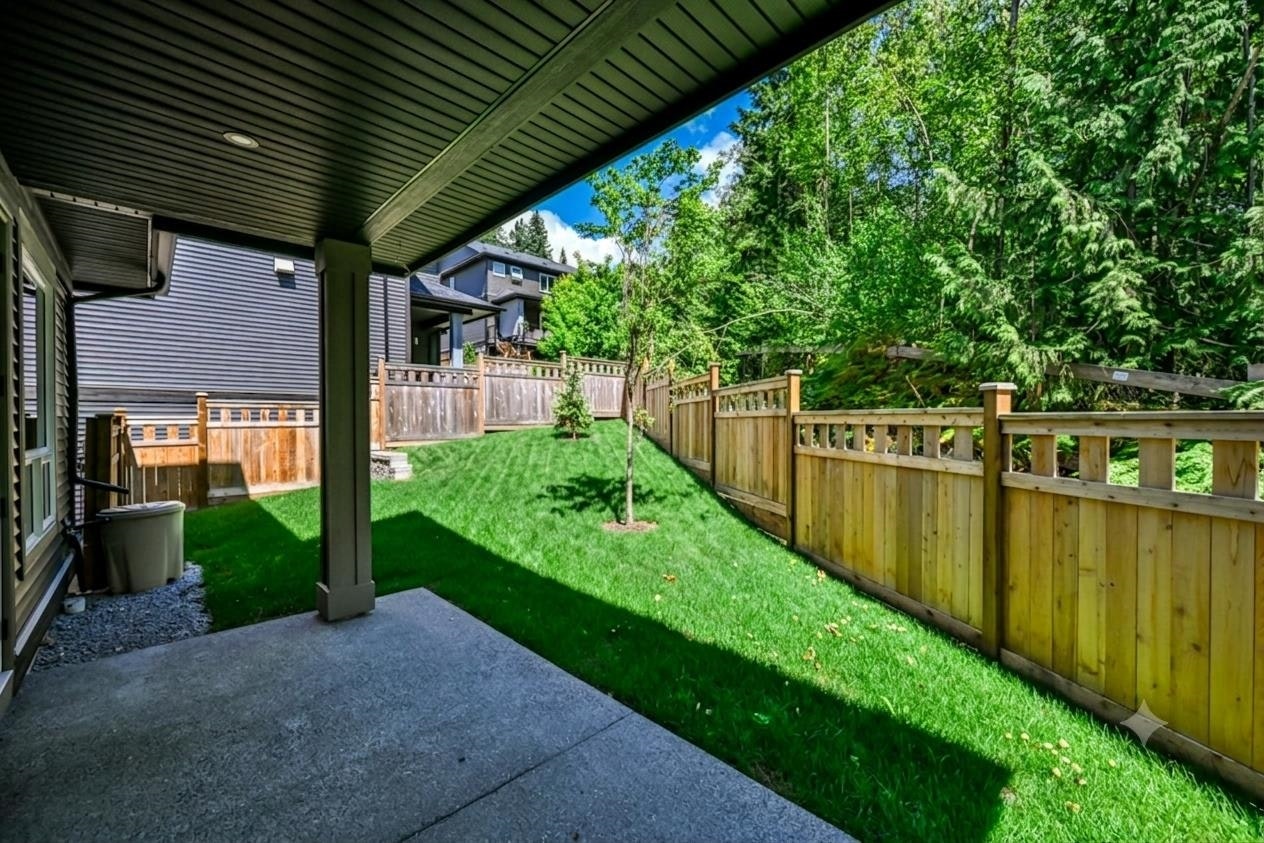 1527 Dayton Street, Coquitlam, BC, V3E 0L2 - 30