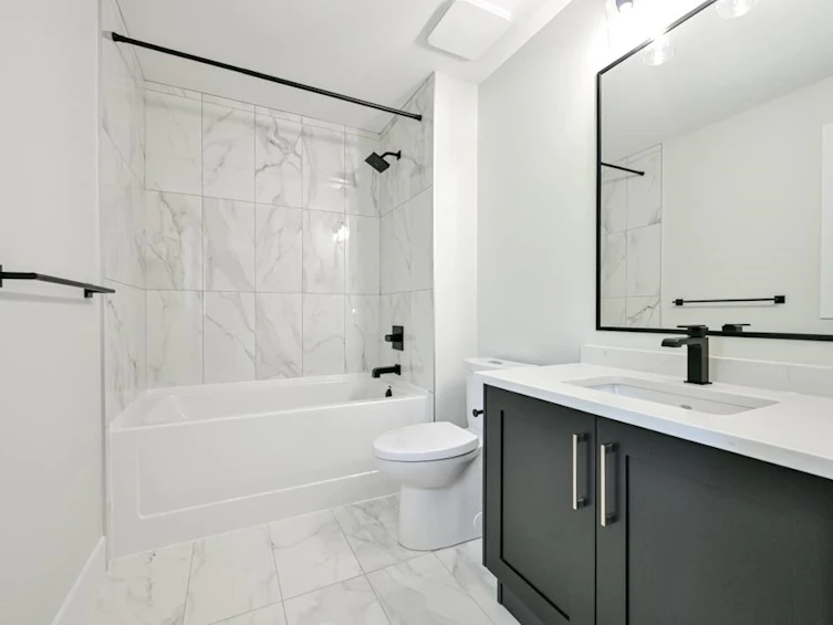 1527 Dayton Street, Coquitlam, BC, V3E 0L2 - 23