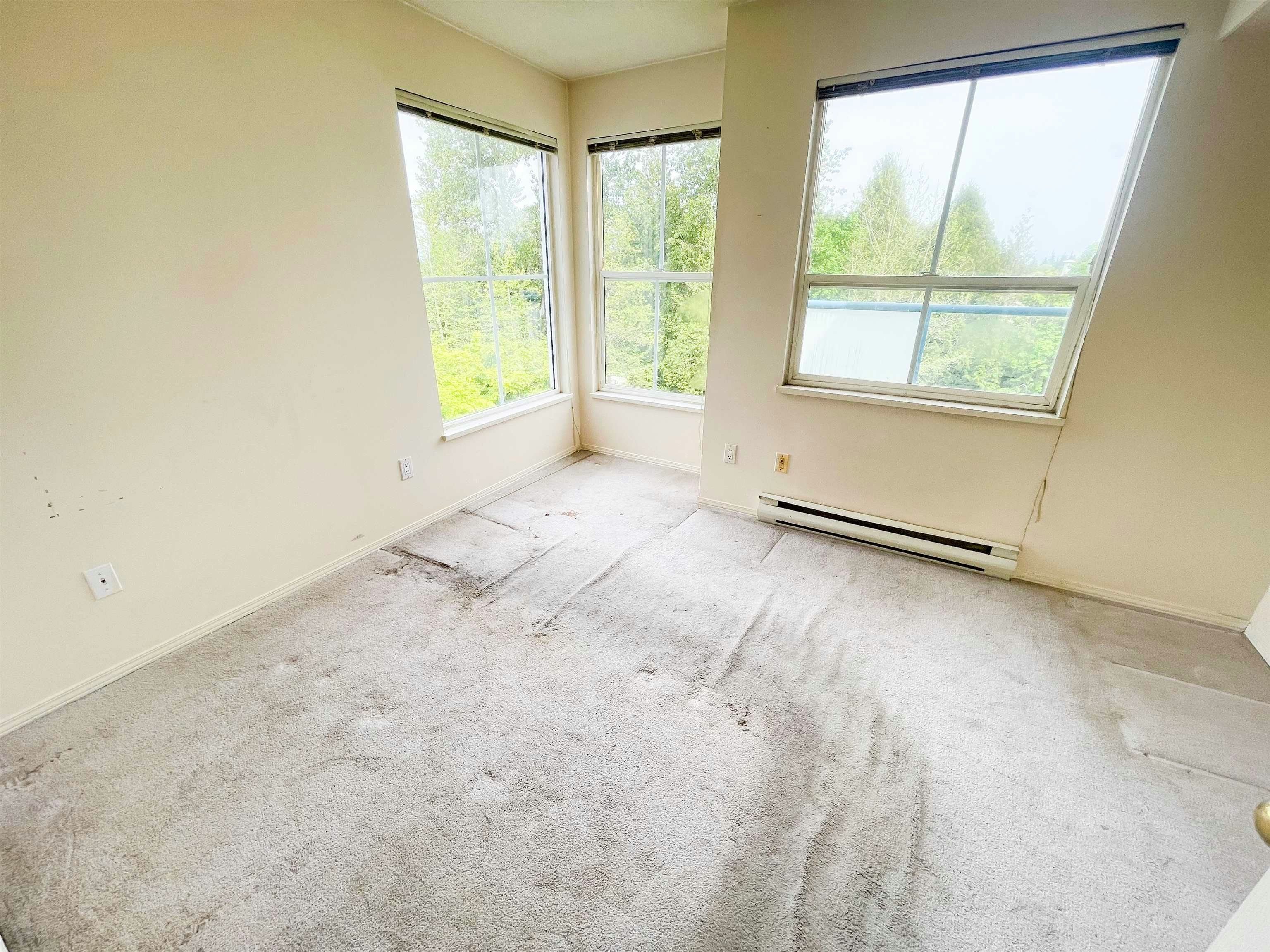 401-14885 100 Avenue, Surrey, BC, V3R 0W1 - 14