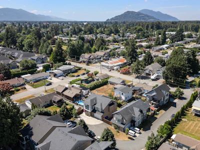 3-10166 Williams Road - 5