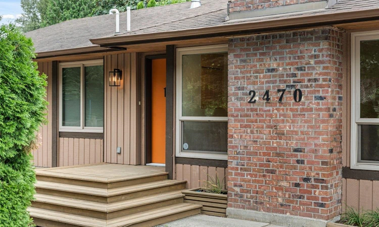 2470 Woodstock Drive
