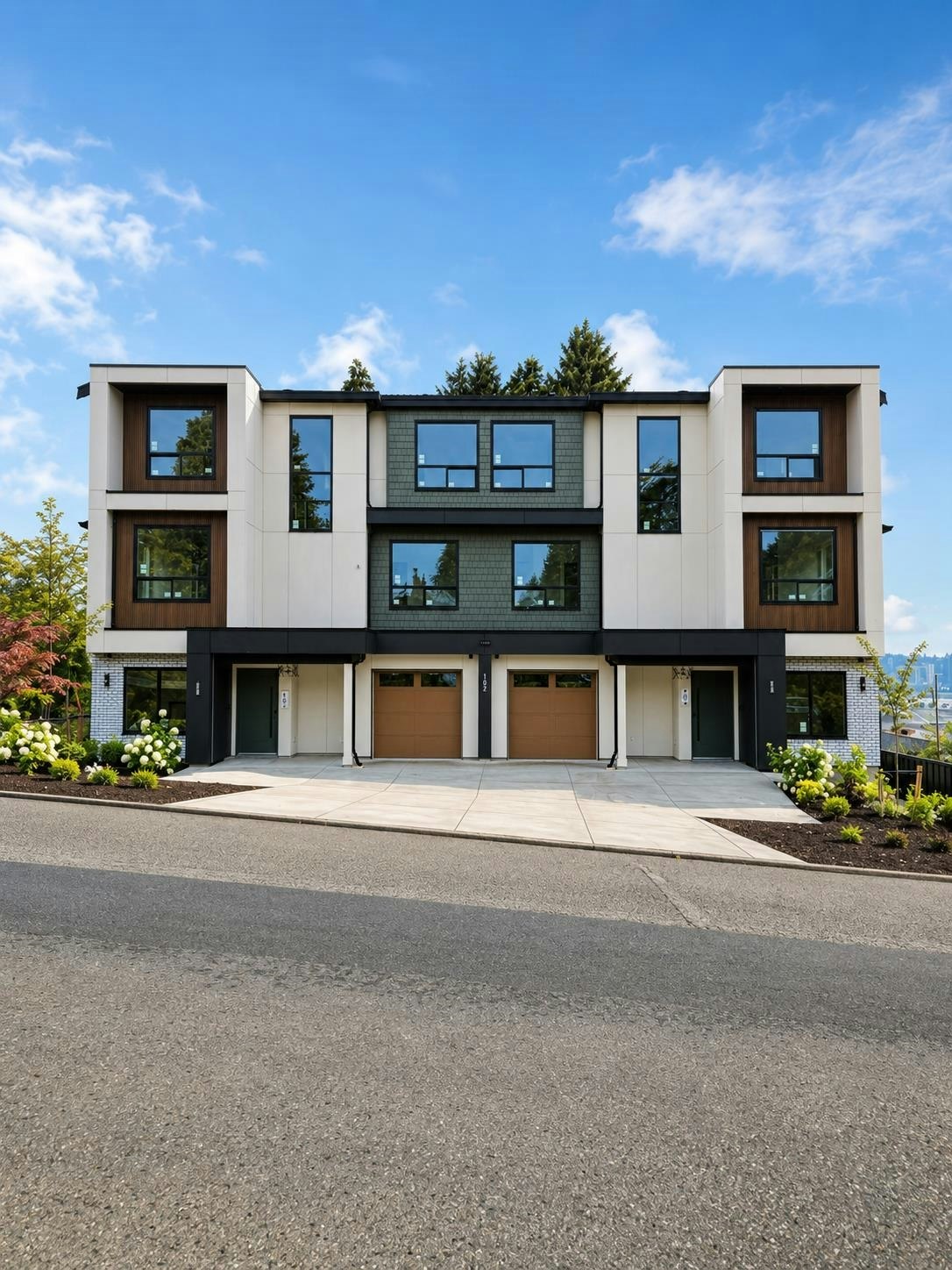 102-13313 137 Street, Surrey, BC, V3R 2J2