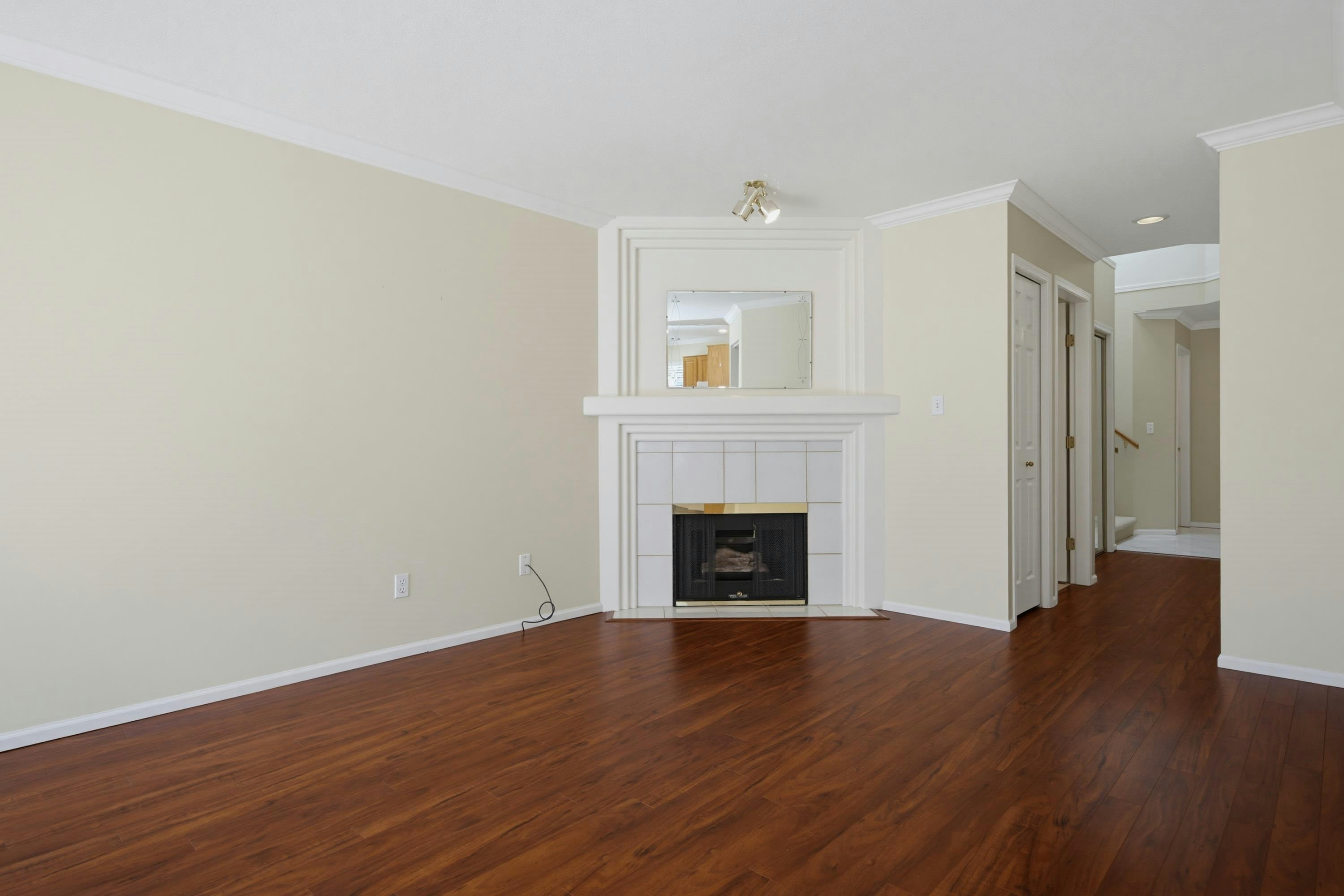 107-15988 83 Avenue, Surrey, BC, V4N 0P9 - 15