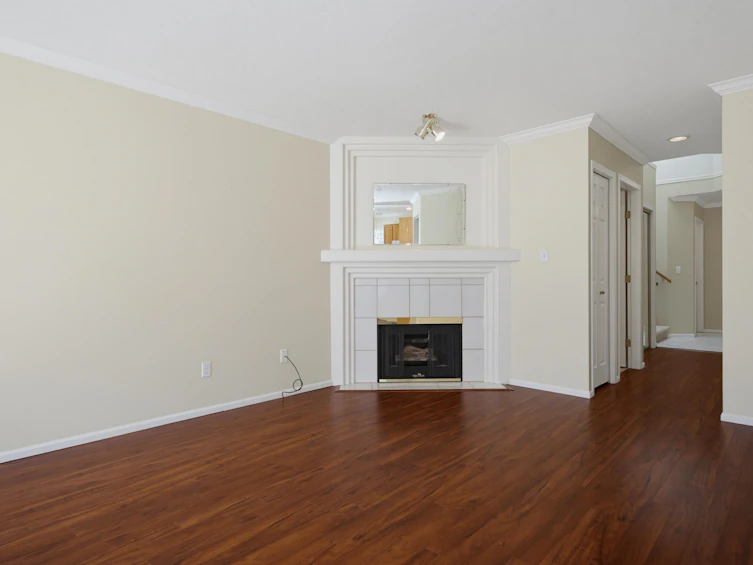 107-15988 83 Avenue, Surrey, BC, V4N 0P9 - 15
