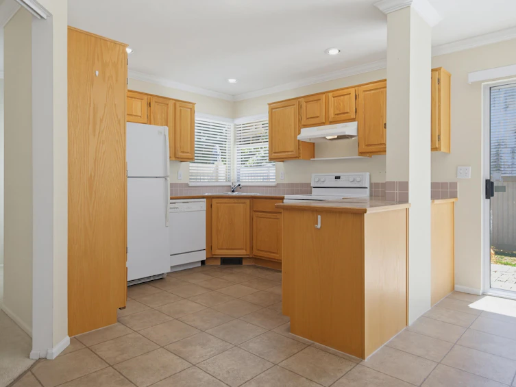 107-15988 83 Avenue, Surrey, BC, V4N 0P9 - 11