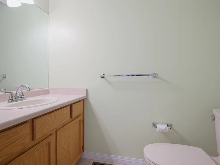 107-15988 83 Avenue, Surrey, BC, V4N 0P9 - 16
