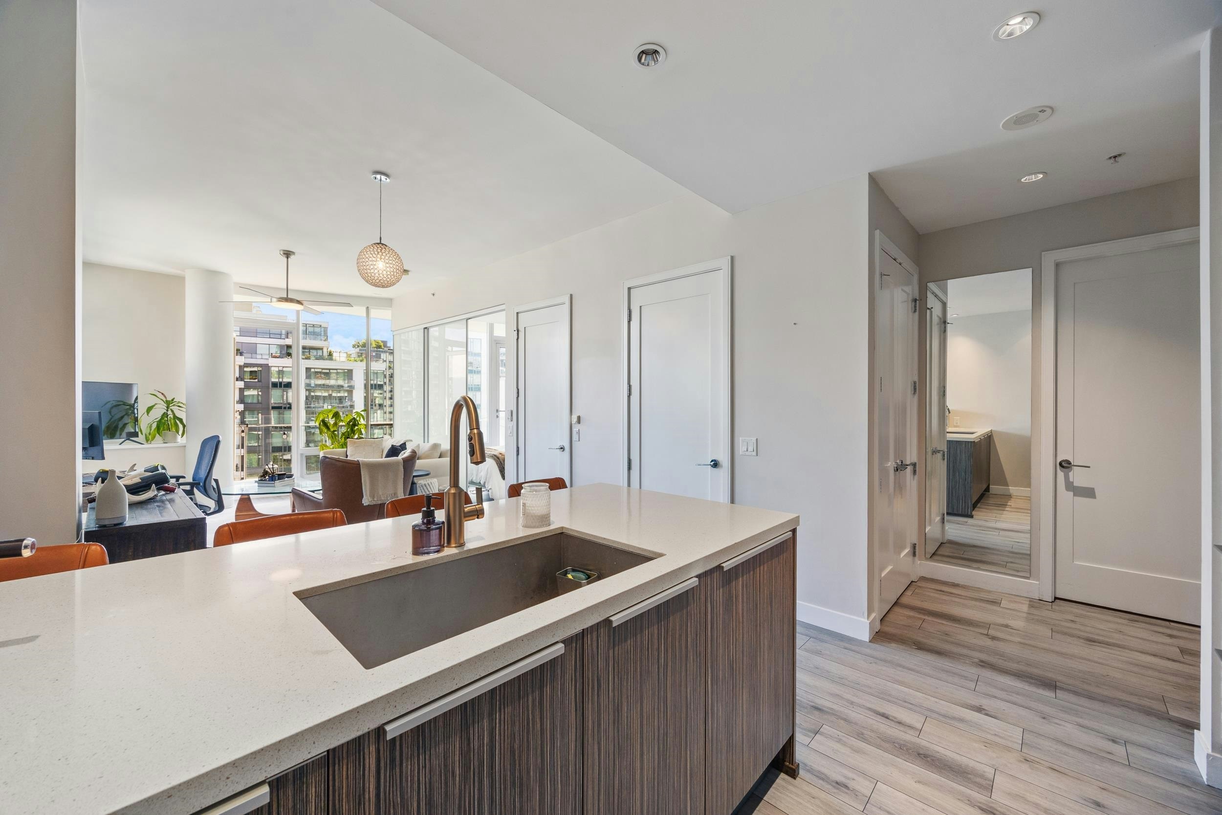 806-1633 Ontario Street, Vancouver, BC, V5Y 0C2 - 8