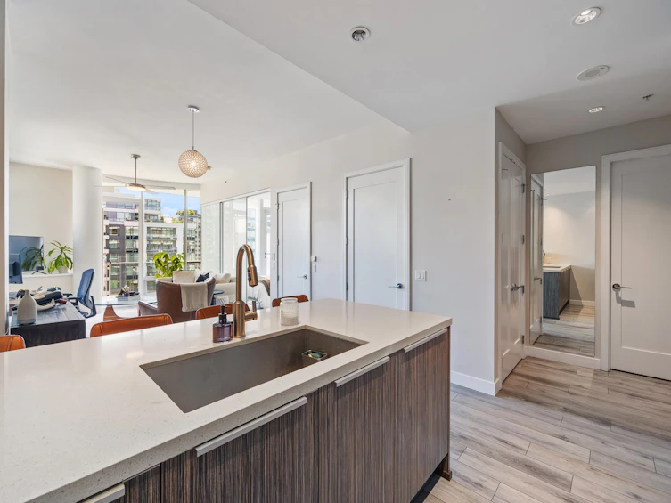 806-1633 Ontario Street, Vancouver, BC, V5Y 0C2 - 8