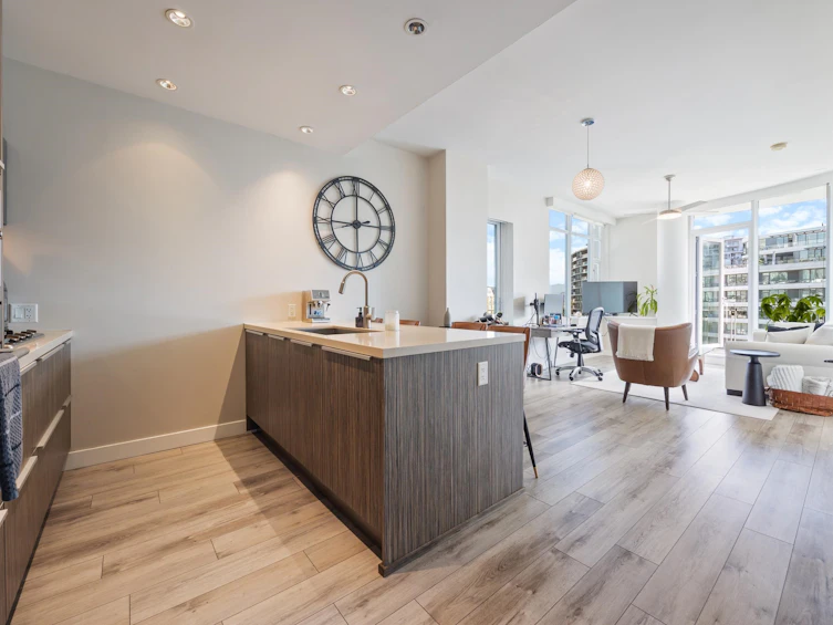 806-1633 Ontario Street, Vancouver, BC, V5Y 0C2 - 4