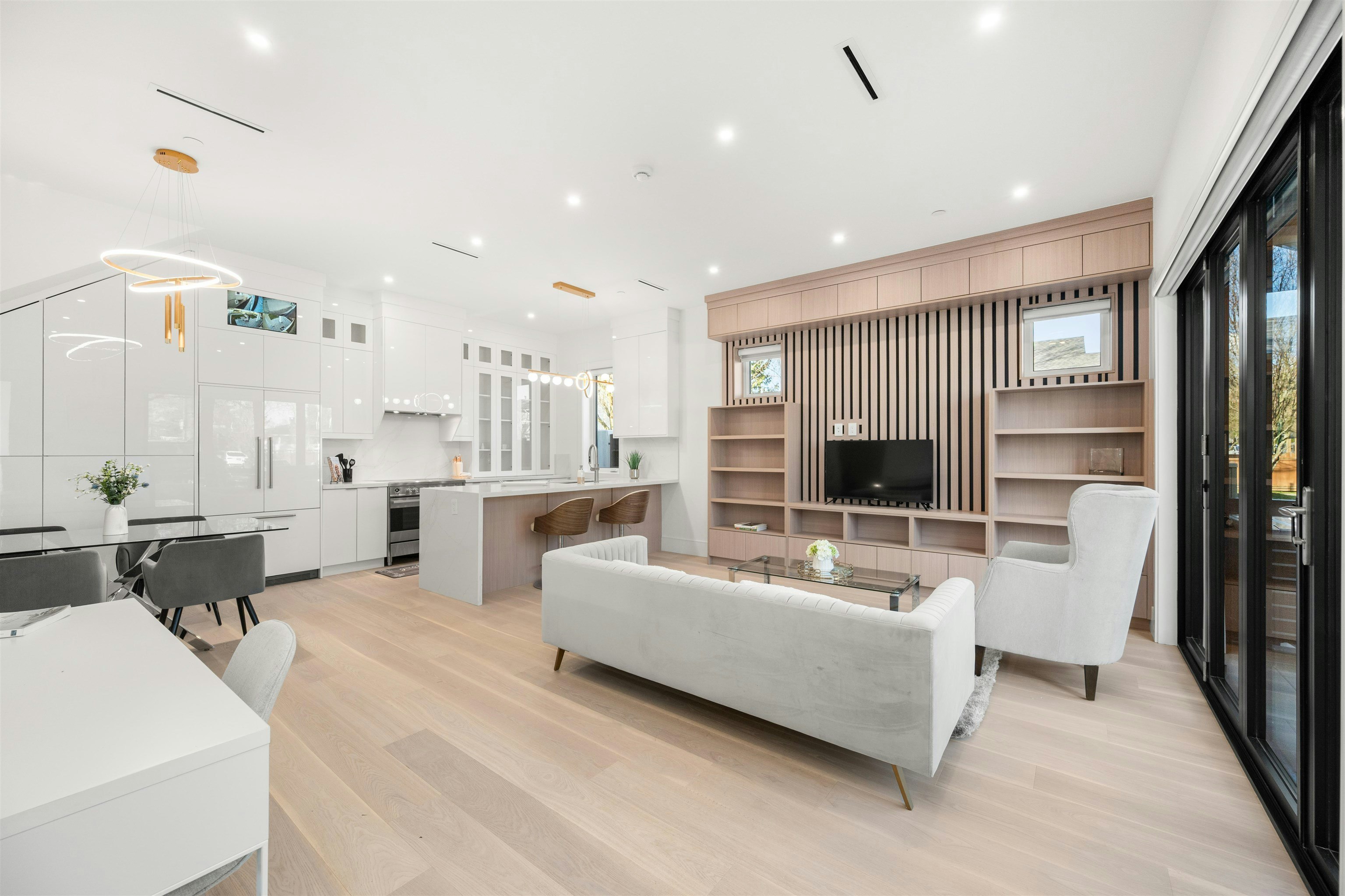 6307 Chester Street - 2