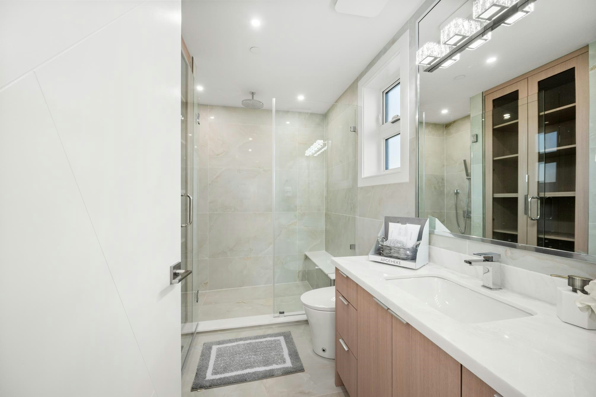 6307 Chester Street, Vancouver, BC, V5W 3C4 - 12