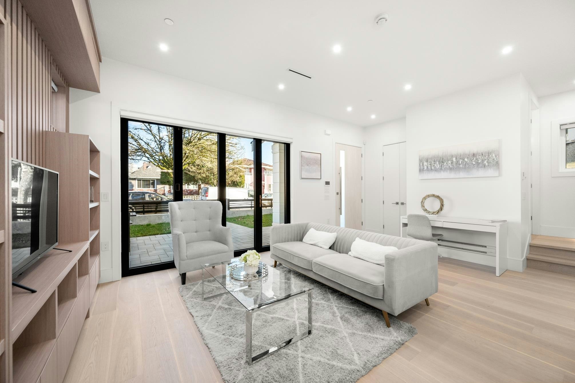6307 Chester Street - 4