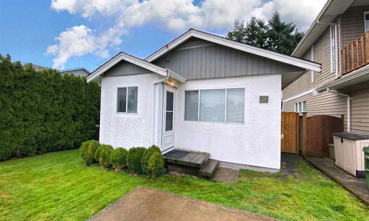 9446 Menzies Street