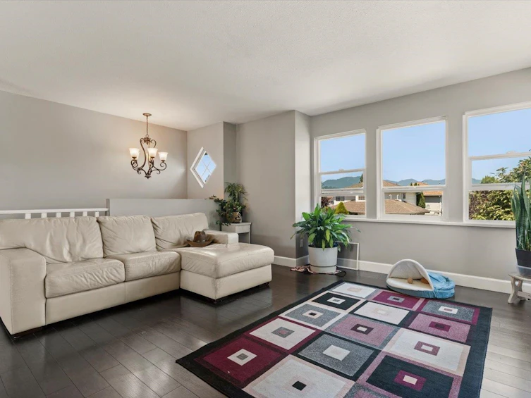 5633 Kathleen Drive, Chilliwack, BC, V2R 3C4 - 11