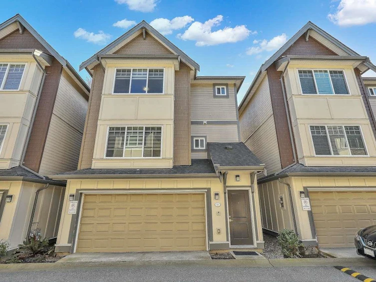 17-6971 122 Street, Surrey, BC, V3W 1B6