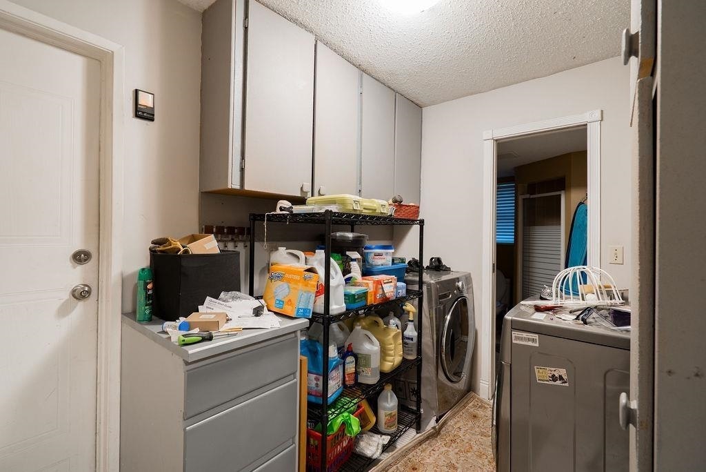 2525 Norcrest Court, Burnaby, BC, V3J 1C7 - 34