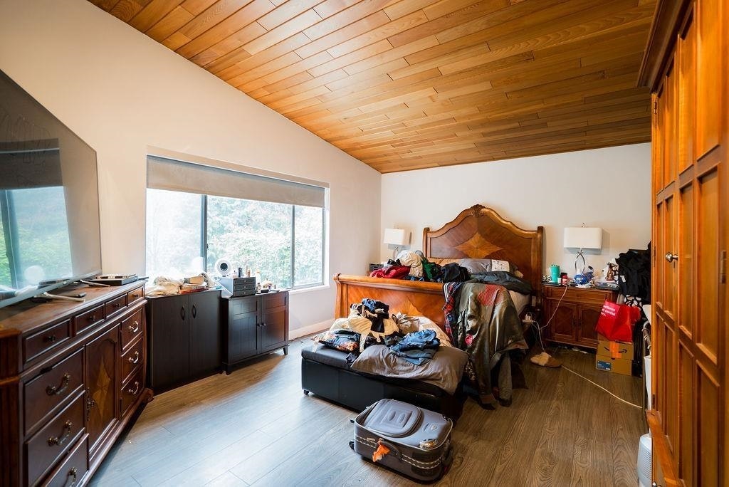 2525 Norcrest Court, Burnaby, BC, V3J 1C7 - 13