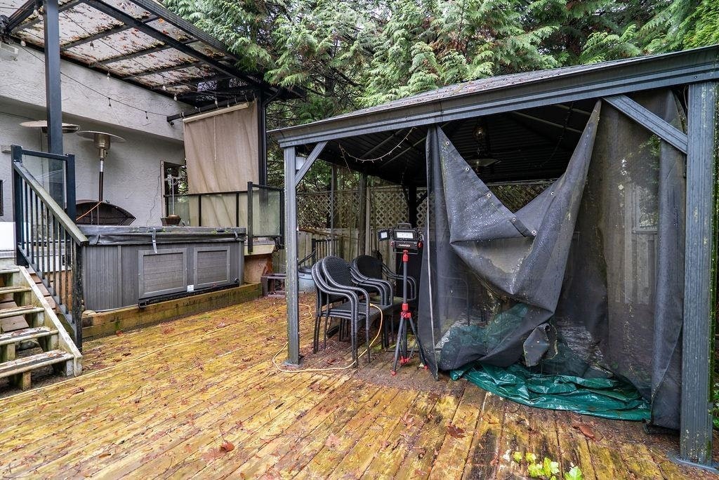 2525 Norcrest Court, Burnaby, BC, V3J 1C7 - 35