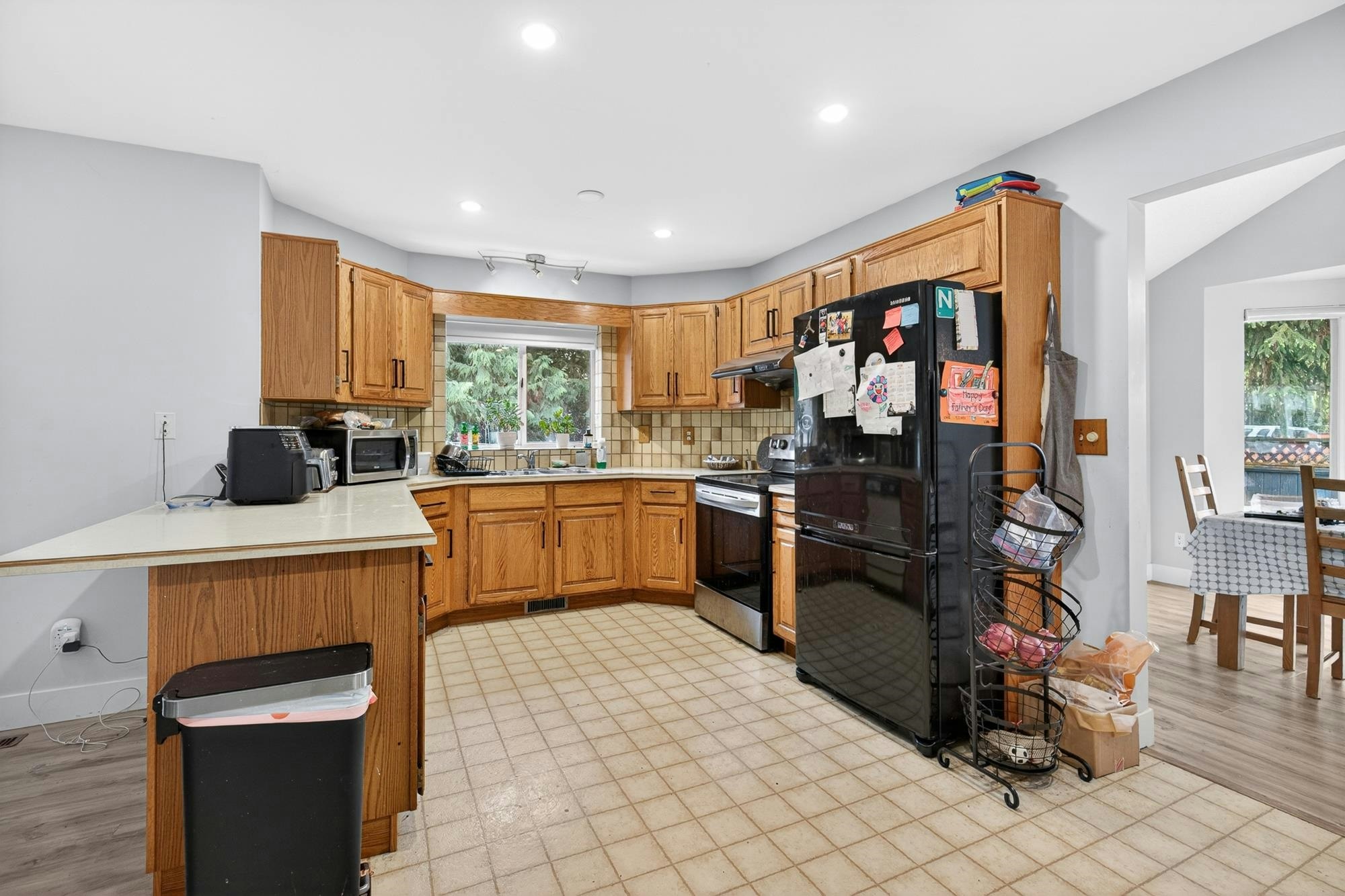 14610 87 Avenue, Surrey, BC, V3S 6R2 - 15