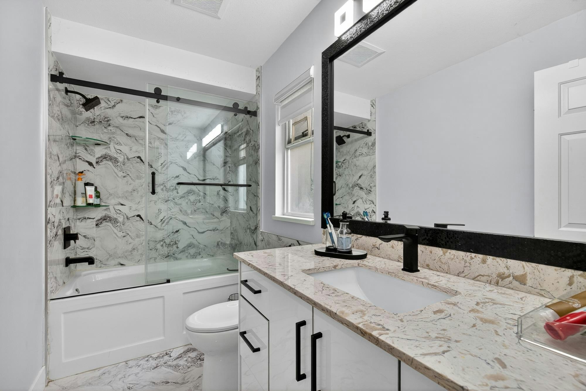 14610 87 Avenue, Surrey, BC, V3S 6R2 - 30