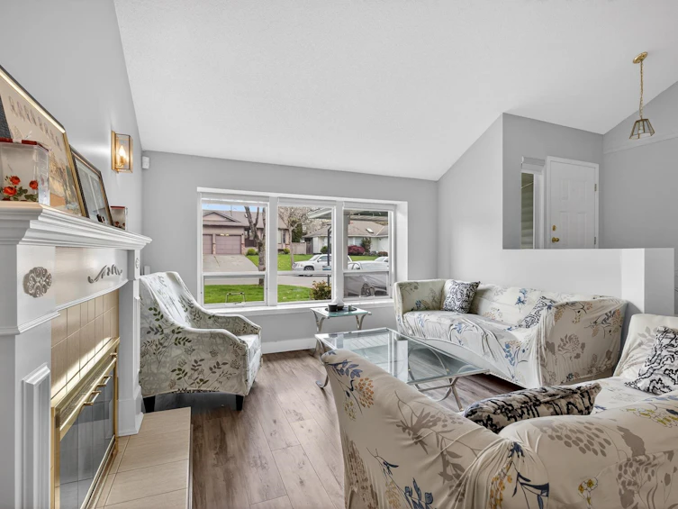 14610 87 Avenue, Surrey, BC, V3S 6R2 - 3