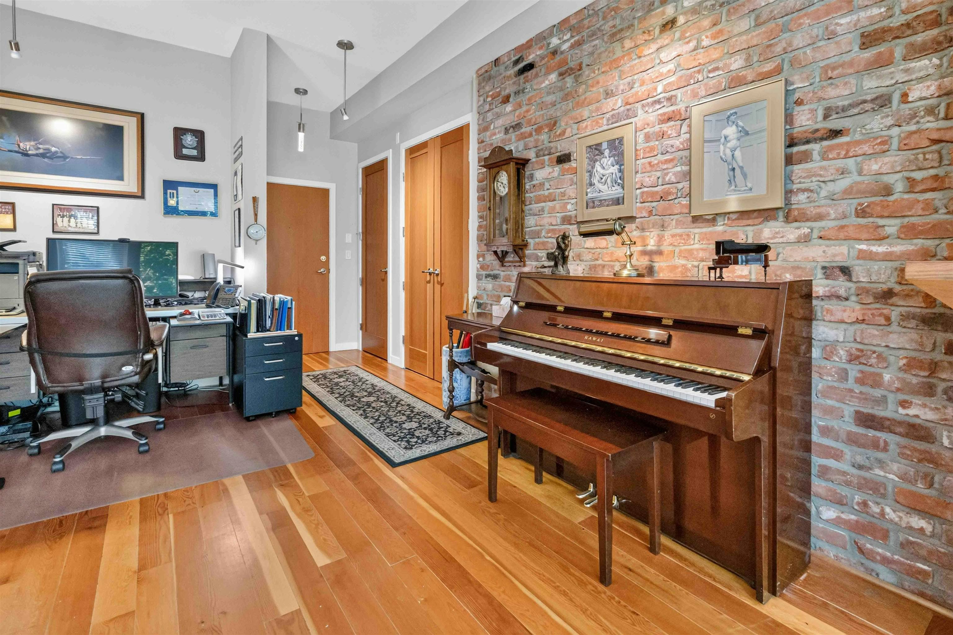 210-240 Salter Street - 5