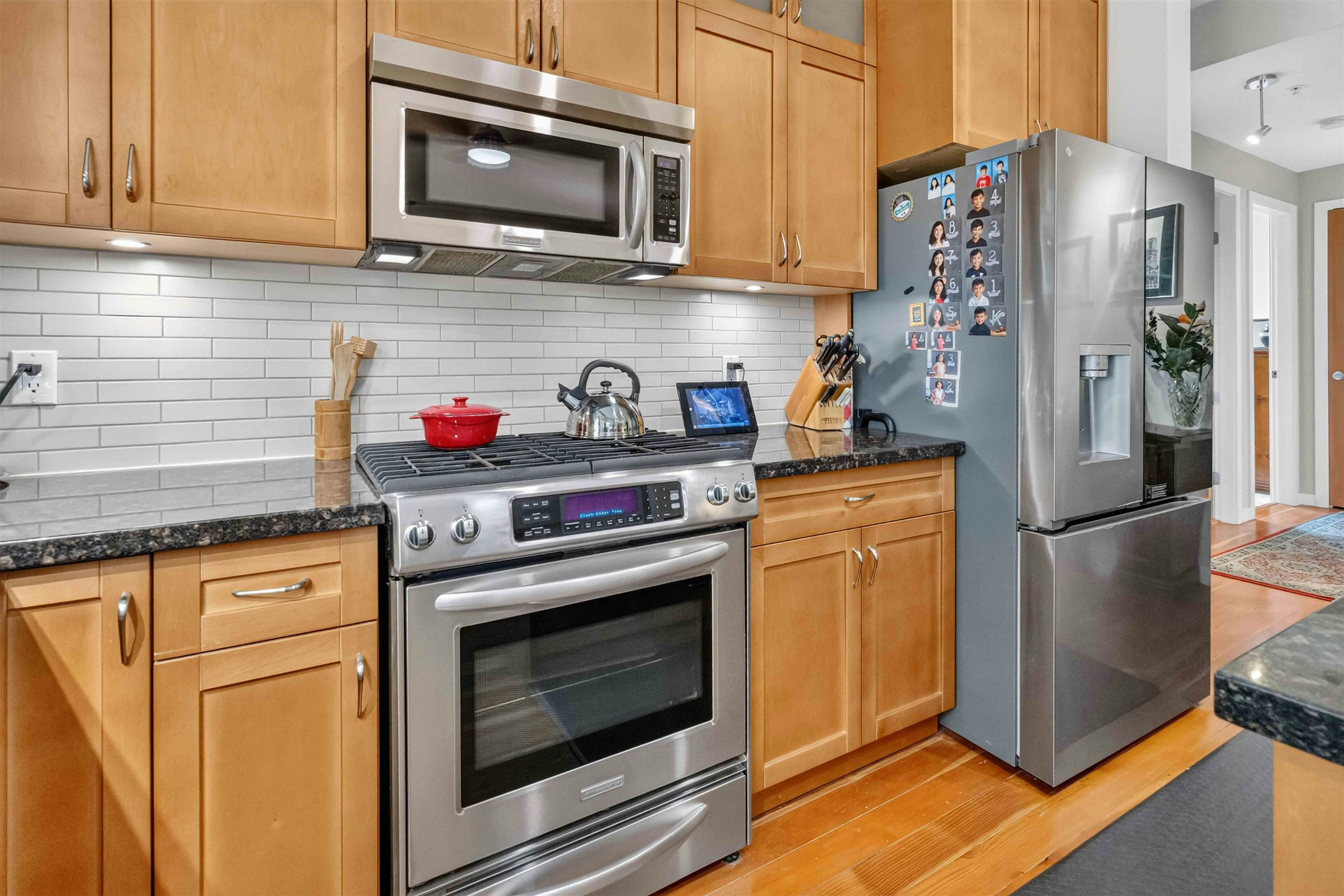 210-240 Salter Street, New Westminster, BC, V3M 0C1 - 11