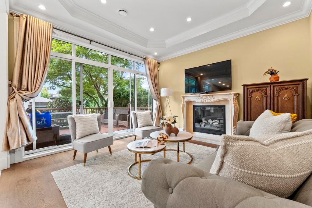 4077 W 13th Avenue - 3