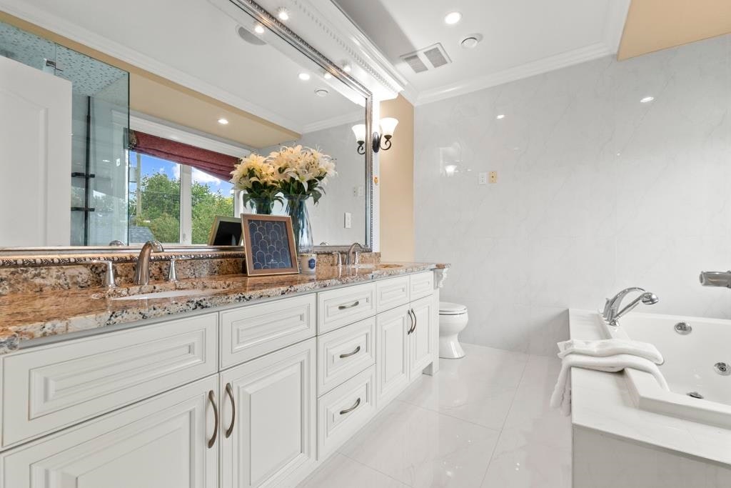 4077 W 13th Avenue, Vancouver, BC, V6R 2T3 - 20