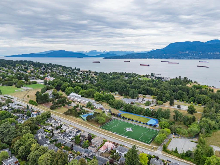 4077 W 13th Avenue, Vancouver, BC, V6R 2T3 - 37