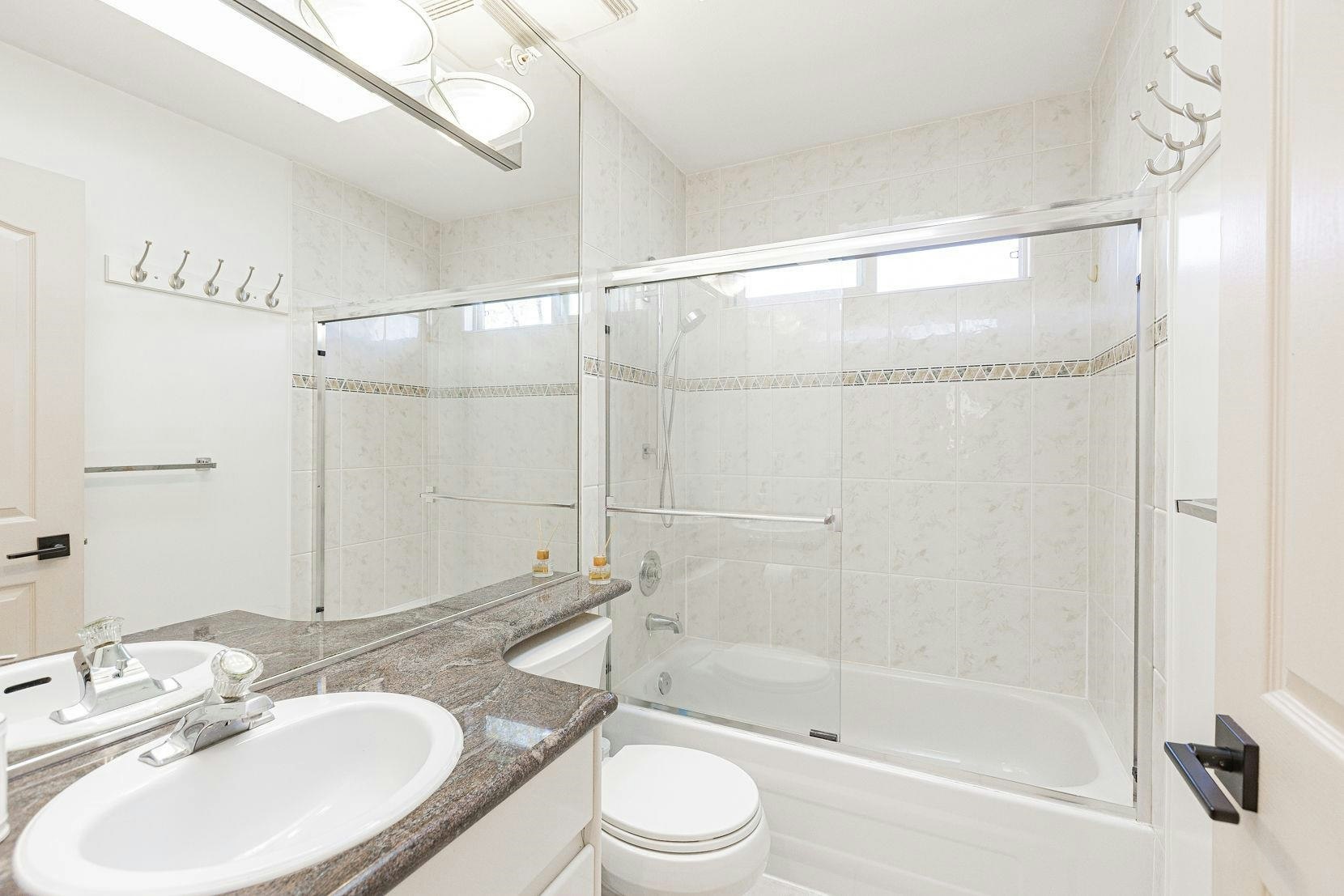 3529 Gladstone Street, Vancouver, BC, V5N 4Y8 - 6