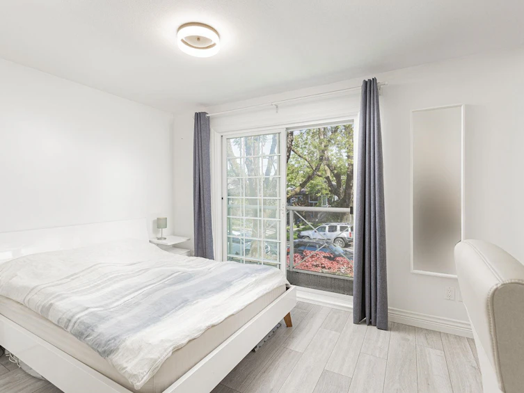 3529 Gladstone Street, Vancouver, BC, V5N 4Y8 - 5