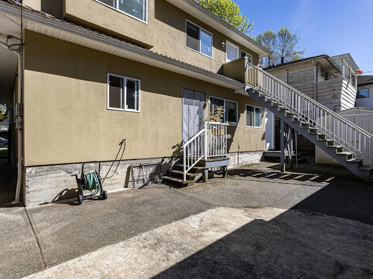 3529 Gladstone Street, Vancouver, BC, V5N 4Y8 - 18