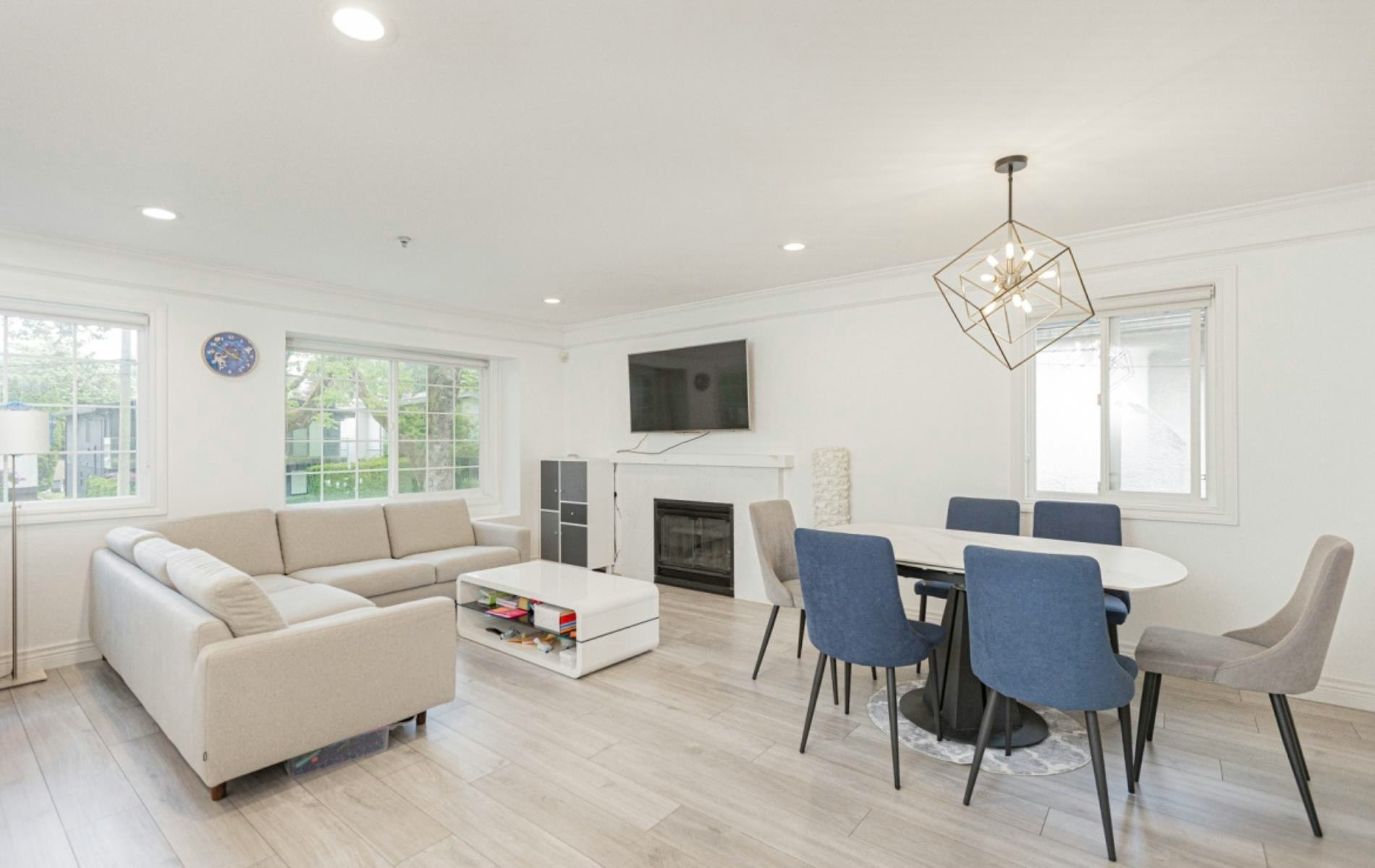 3529 Gladstone Street, Vancouver, BC, V5N 4Y8 - 2