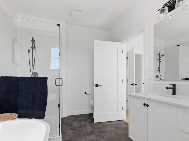 19619 75 Avenue, Langley, BC, V2Y 3R9 - 25