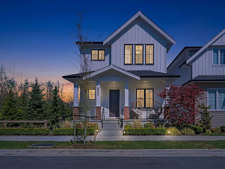 19619 75 Avenue, Langley, BC, V2Y 3R9