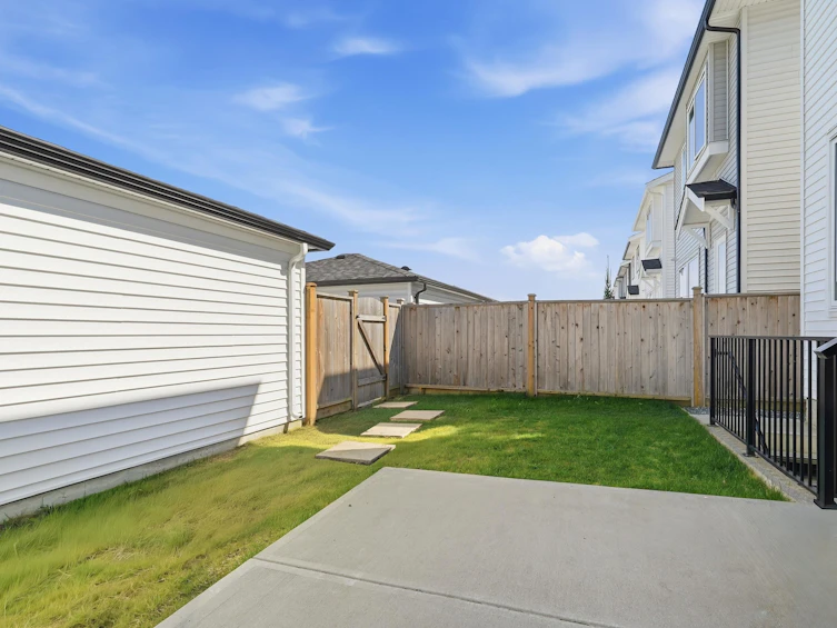 19619 75 Avenue, Langley, BC, V2Y 3R9 - 39