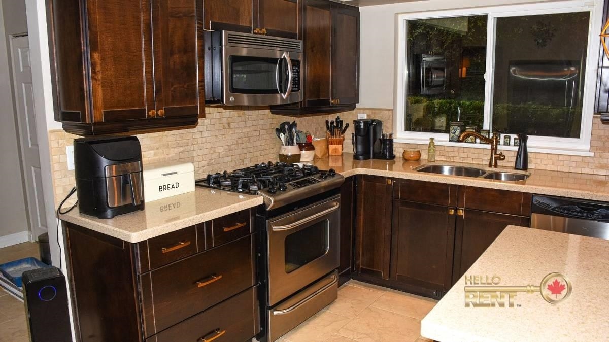 551 St Andrews Road, West Vancouver, BC, V7S 1V1 - 6