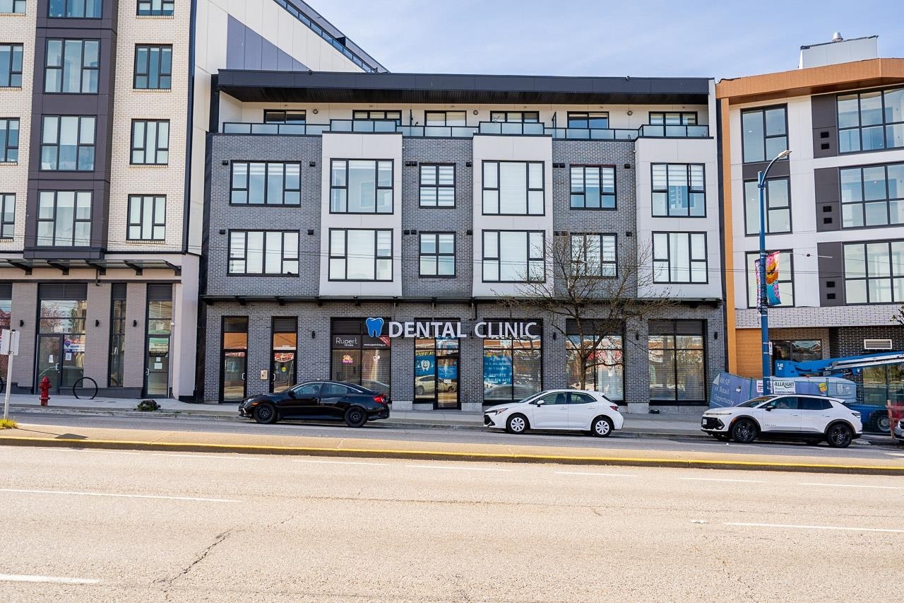 304-3050 Kingsway, Vancouver, BC, V5R 5J7 - 16