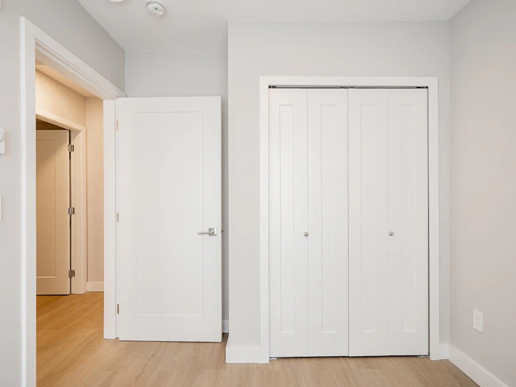 304-3050 Kingsway, Vancouver, BC, V5R 5J7 - 8
