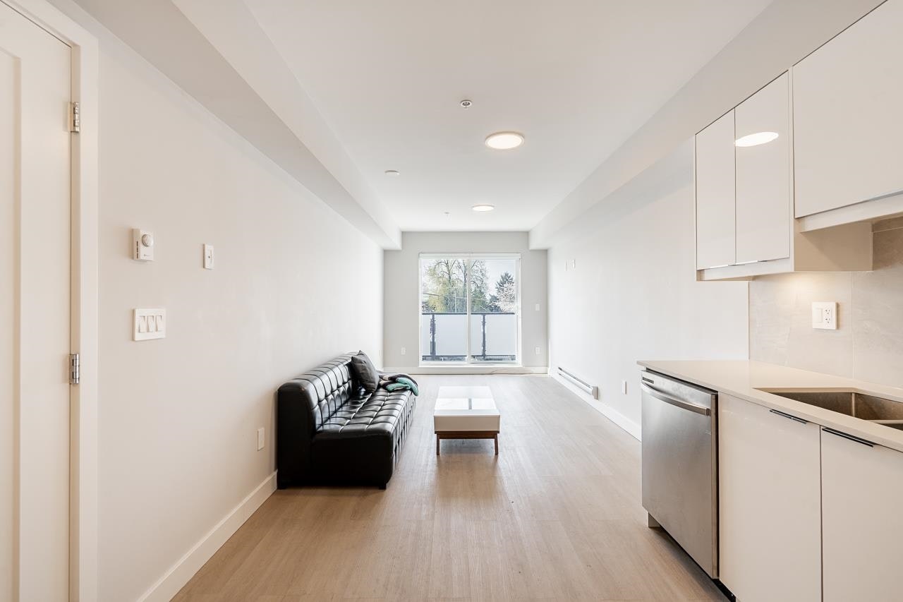 304-3050 Kingsway, Vancouver, BC, V5R 5J7 - 12