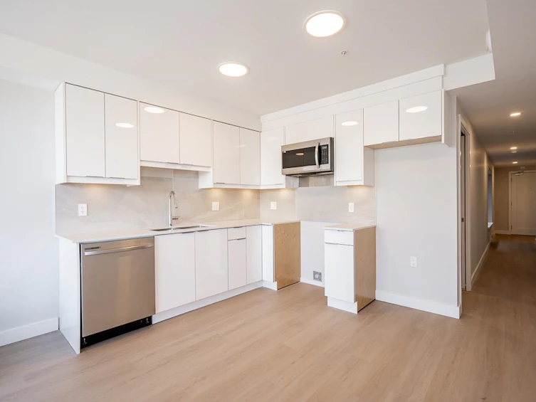 307-3050 Kingsway, Vancouver, BC, V5R 5J7 - 18