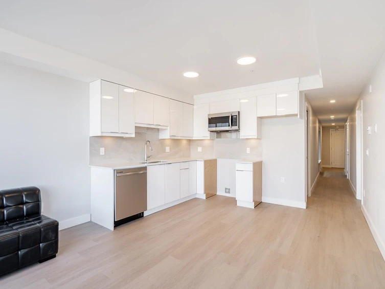 307-3050 Kingsway, Vancouver, BC, V5R 5J7 - 15