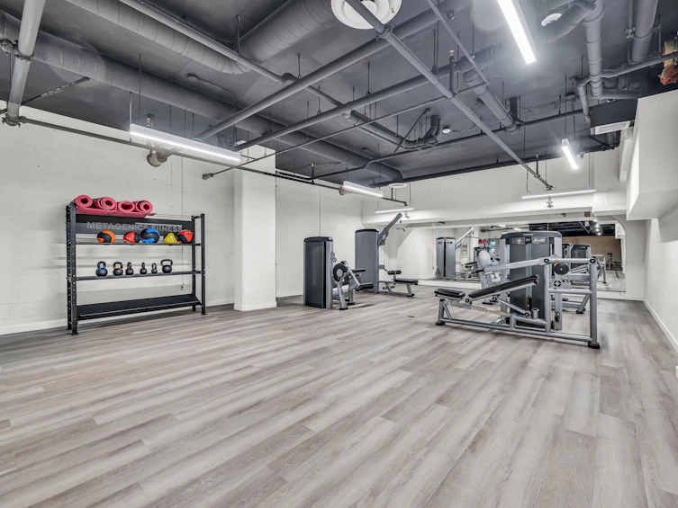 325-13788 76 Avenue, Surrey, BC, V3W 3V9 - 11