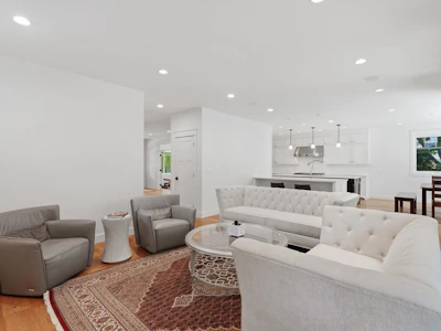 5116 1a Avenue - 5